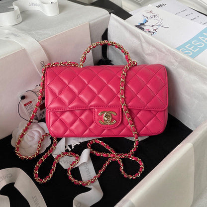 Chanel Luxury Handbag Style 371