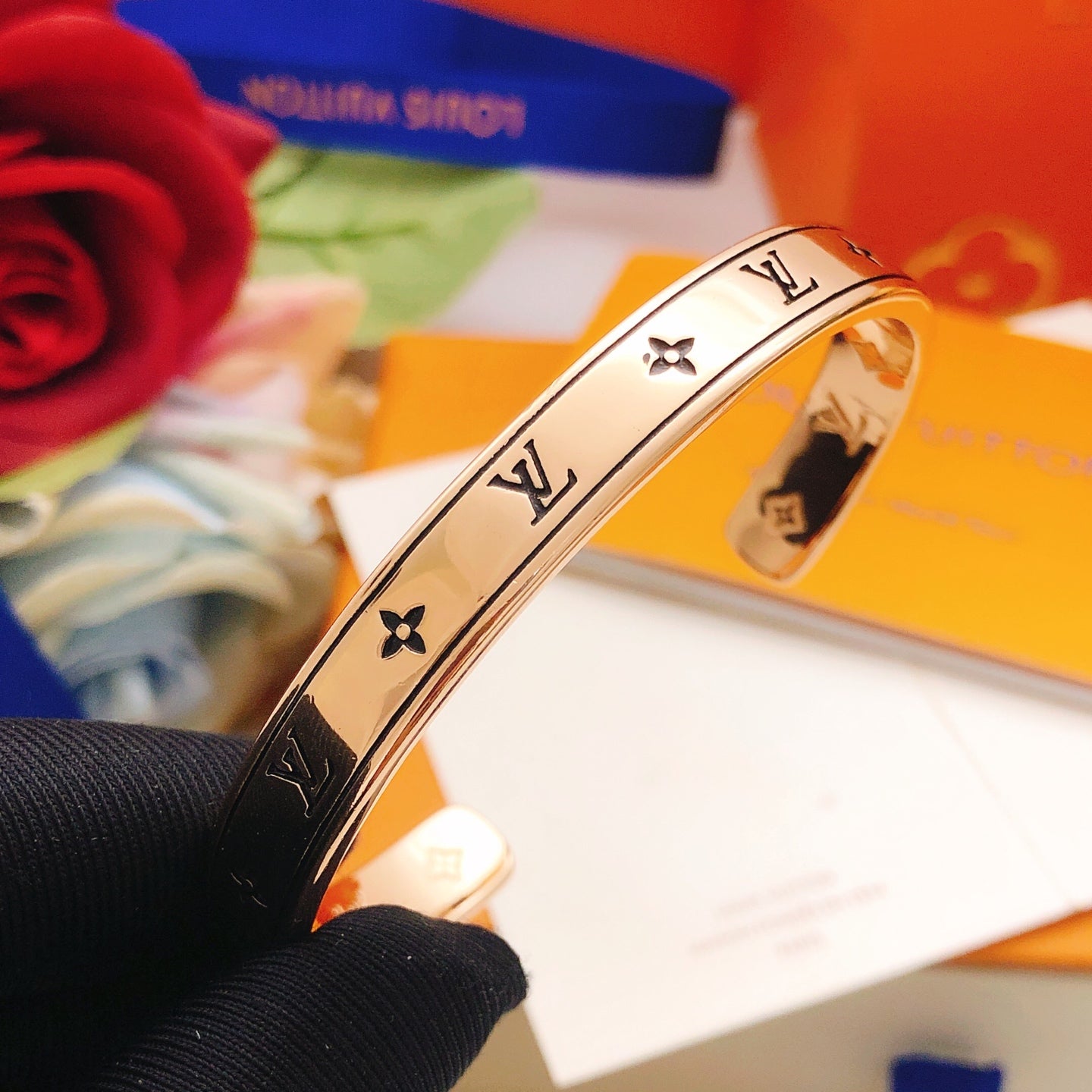 High-Quality Polished Bangle