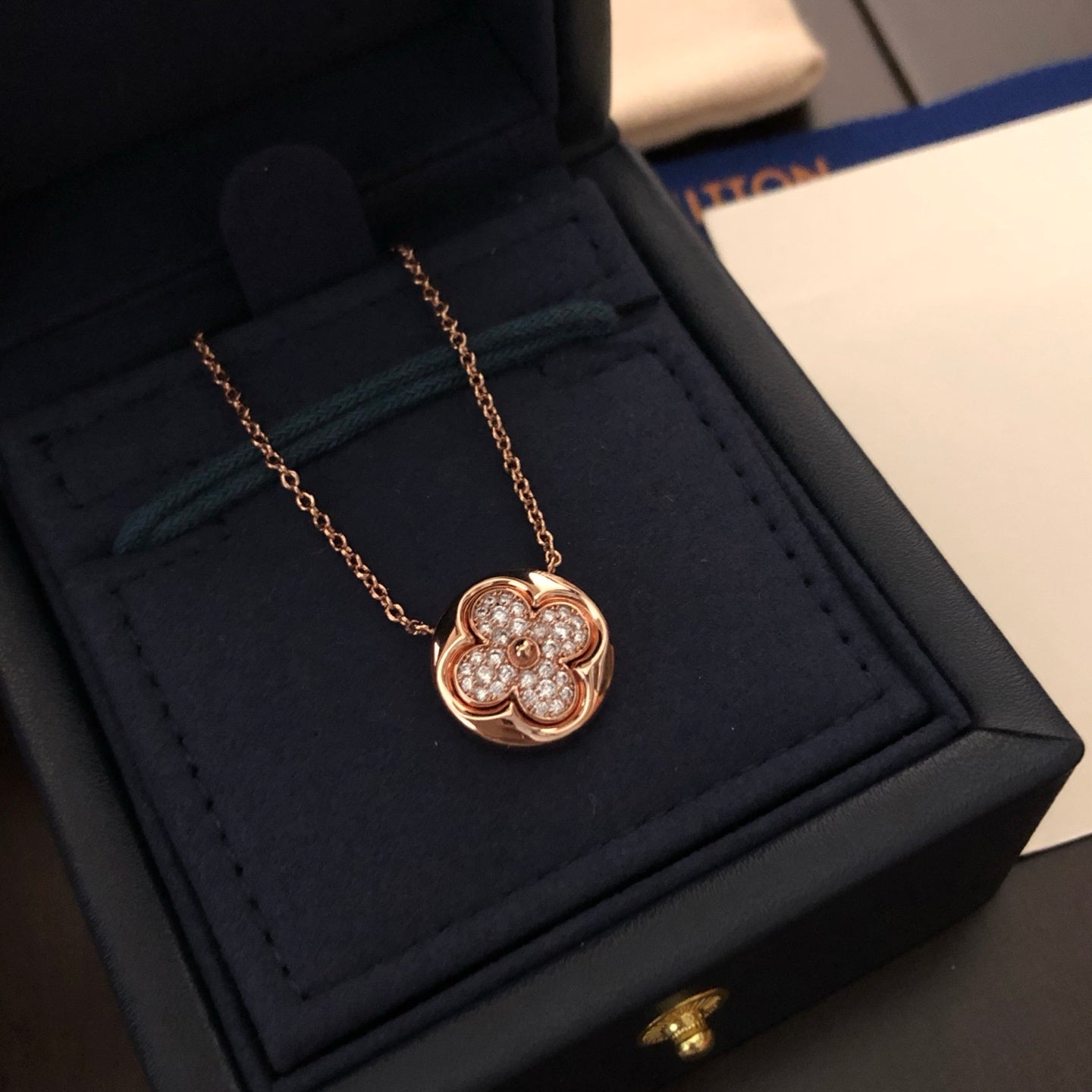 Full-Diamond Four-Leaf Clover Necklace