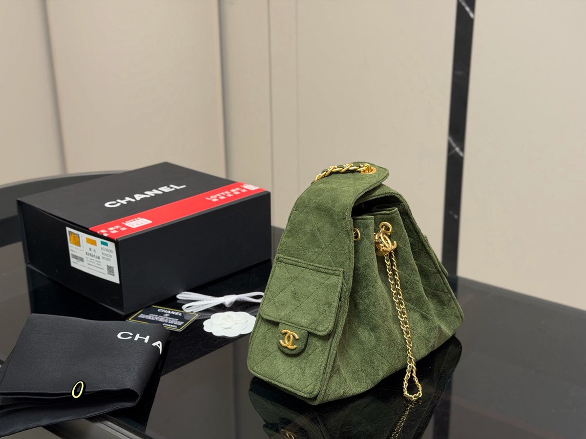 High-End Women's Fashion Handbags-17