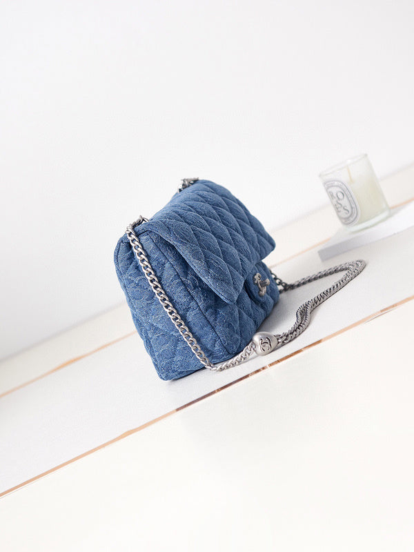 Chanel Luxury Handbag Style 116