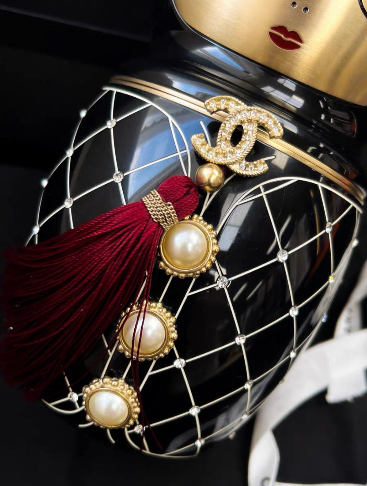 Chanel Luxury Leather Black Clutch Style 2