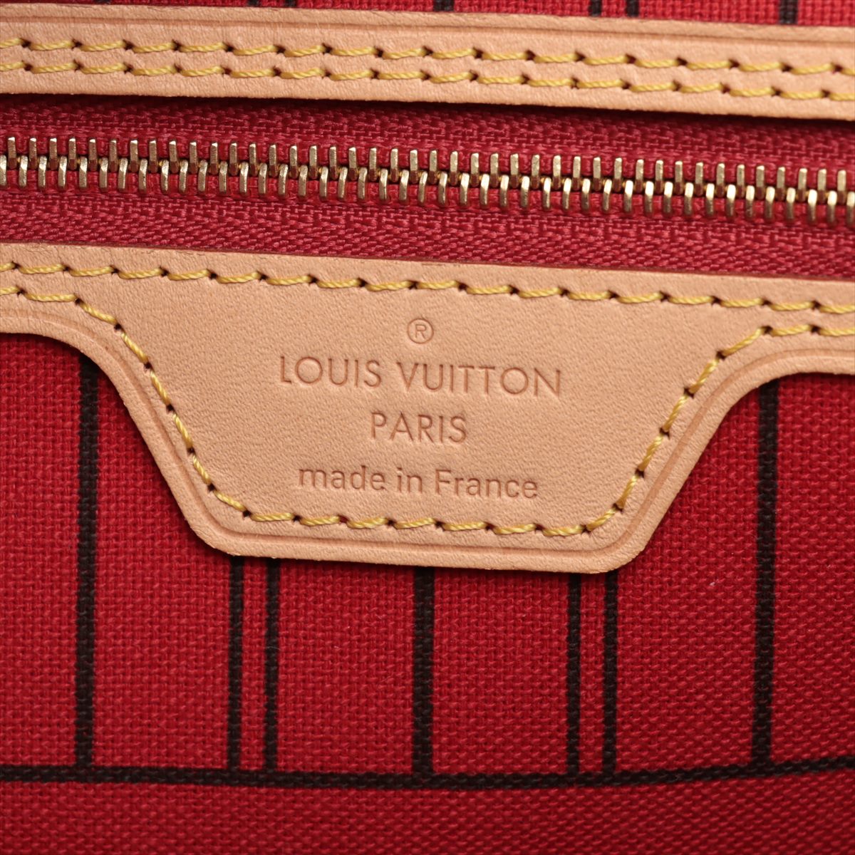 Louis Vuitton Monogram Neverfull MM Shoulder Bag