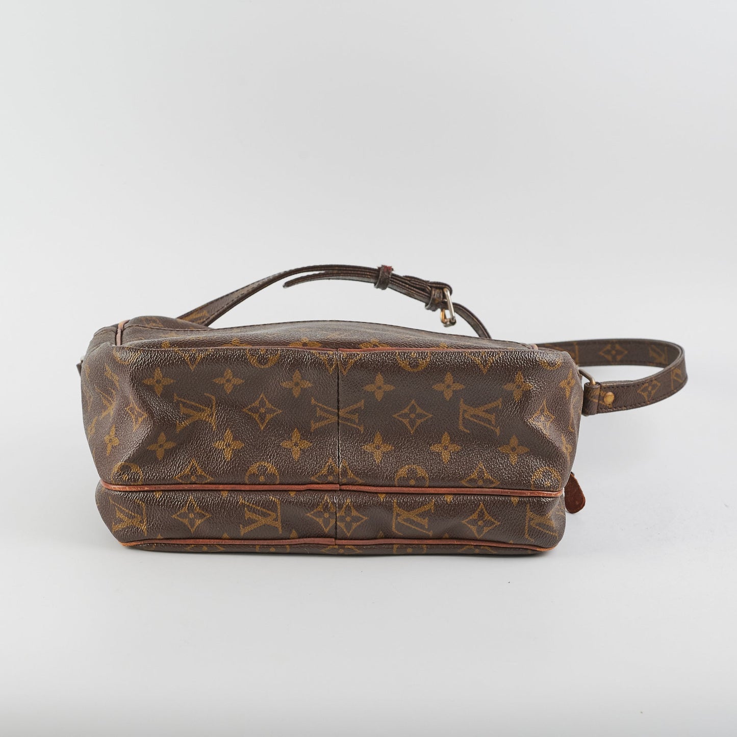 Louis Vuitton Migra Tour Shoulder Bag Monogram
