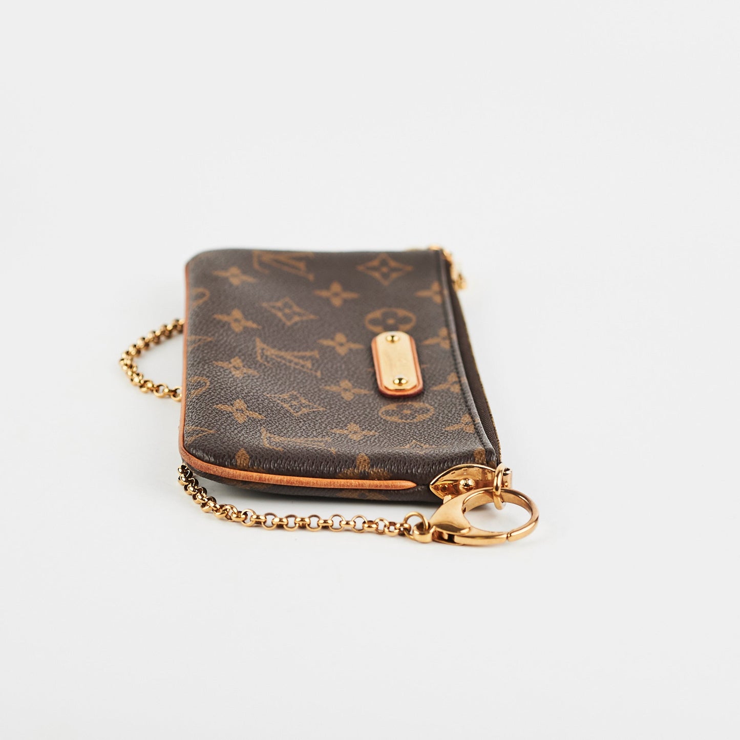 Louis Vuitton Pochette Milla MM Monogram