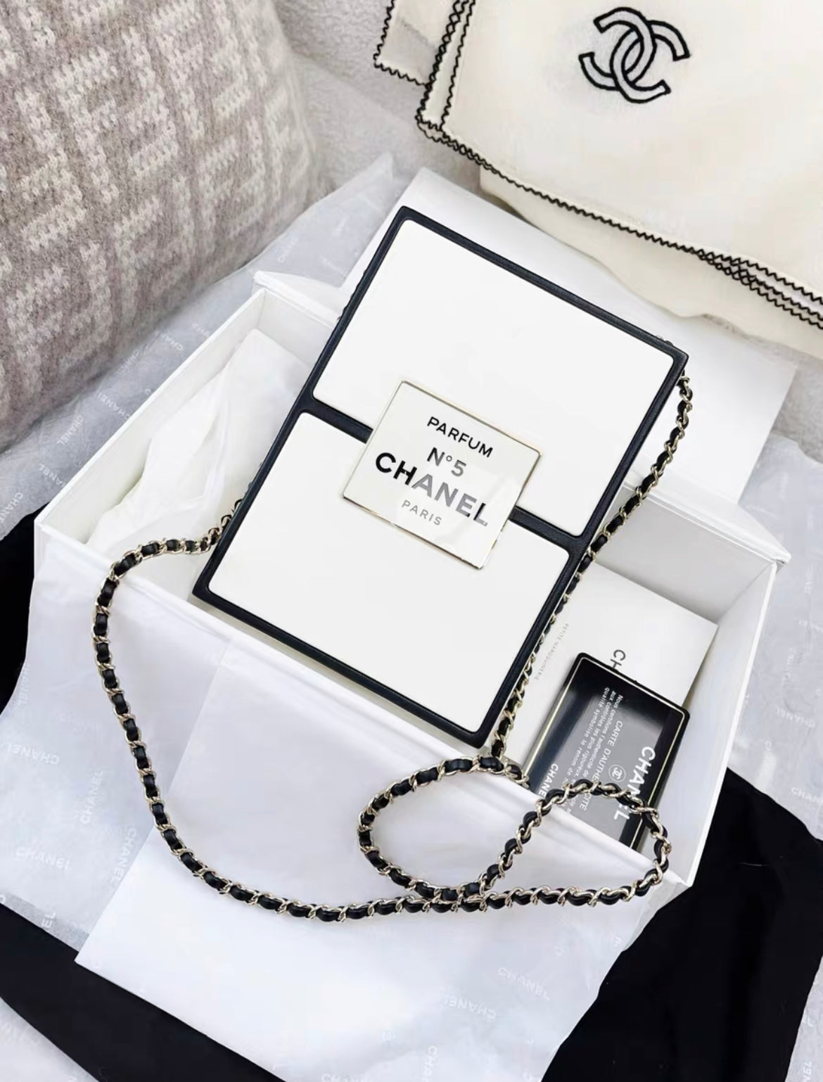 Chanel Luxury Leather Black Clutch Style 6