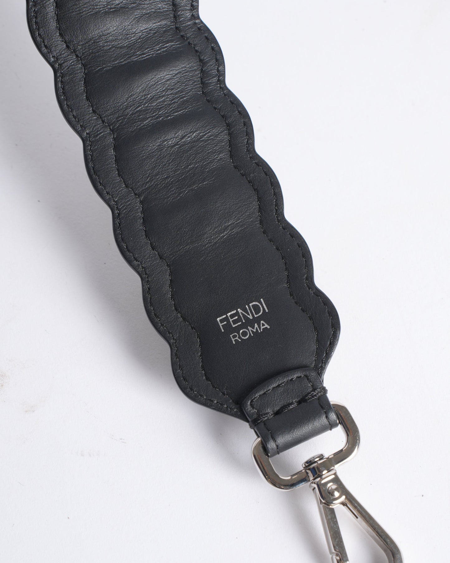 Fendi Faux Pearl Detachable Shoulder Embellished Belt