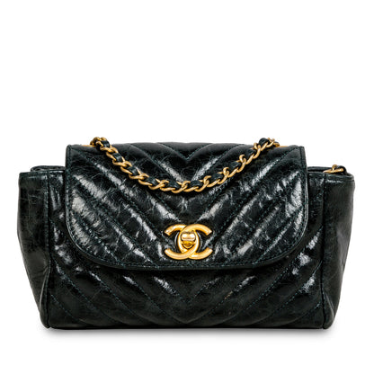 Chanel Classic Flap Calfskin Gold Crossbody Calfskin