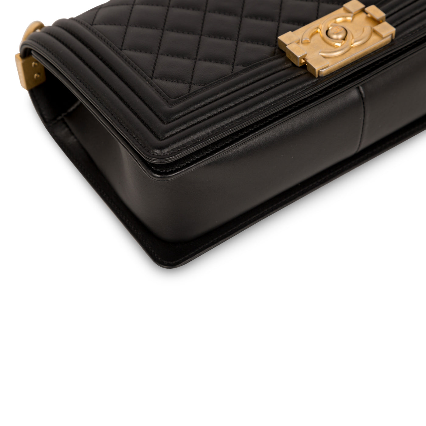Chanel Boy Bag Lambskin Black Shoulder Bag Style 40