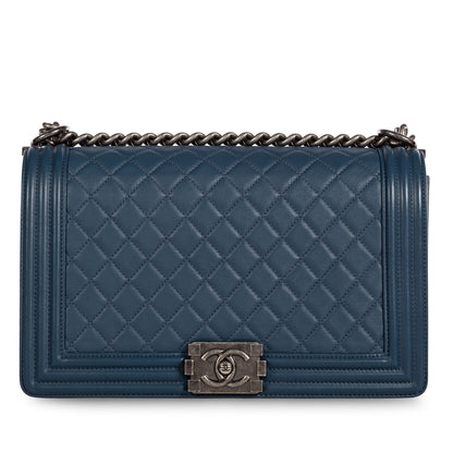 Chanel Boy Bag Lambskin Black Shoulder Bag Style 6