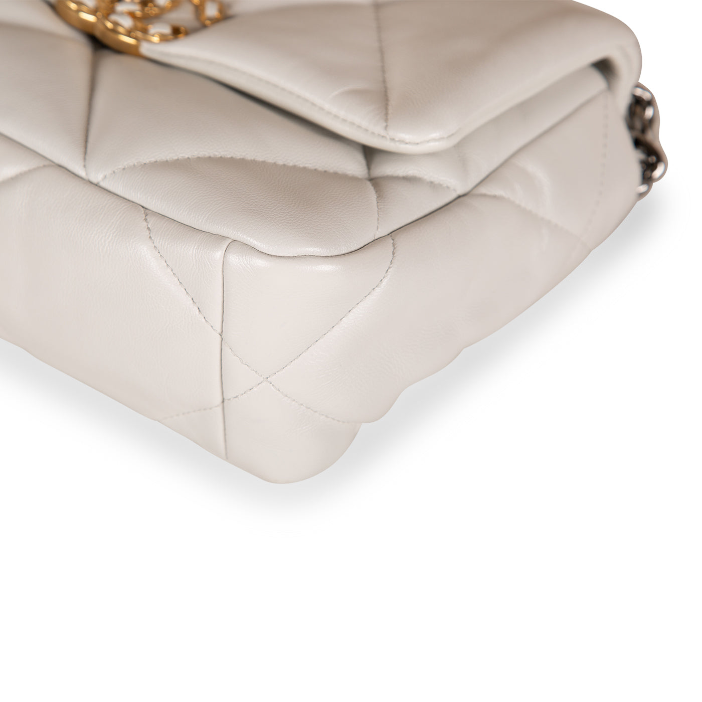 Chanel Chanel 19 Lambskin Gold Shoulder Bag Style 24
