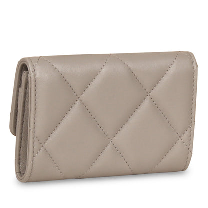 Chanel Chanel 19 Flap Cardholder