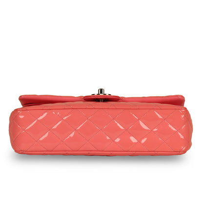 Chanel Classic Flap Bag Medium - Pink Patent