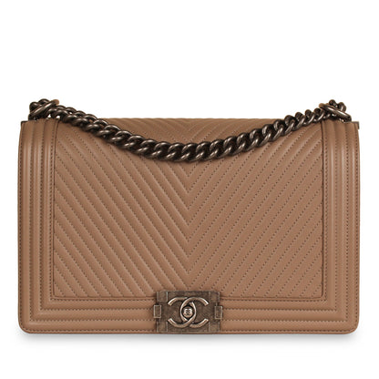 Chanel Boy Bag Calfskin Burgundy Shoulder Bag