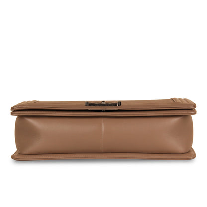 Chanel Boy Bag Calfskin Burgundy Shoulder Bag