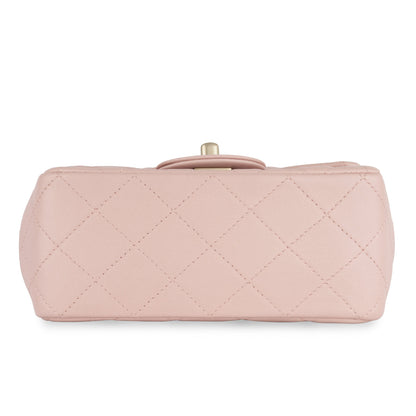Chanel Classic Flap Lambskin Gold Shoulder Bag Style 90