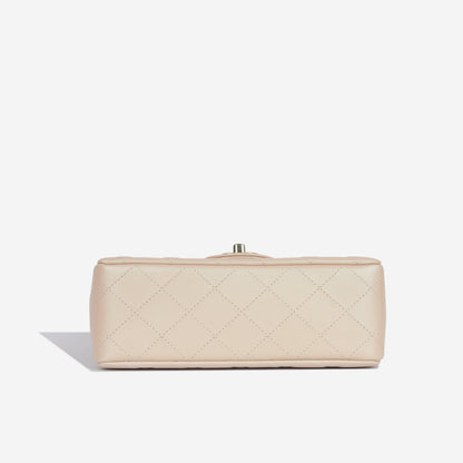 Chanel Classic Flap Lambskin Gold Shoulder Bag Style 64