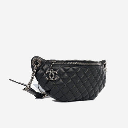 Chanel Luxury Lambskin Black Handbag Style 11