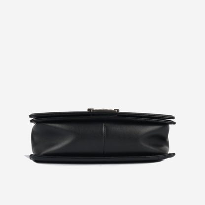 Chanel Boy Bag Lambskin Black Shoulder Bag Style 34
