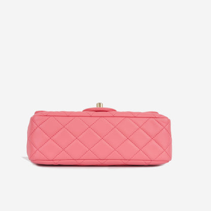 Chanel Classic Flap Lambskin Gold Shoulder Bag Style 128