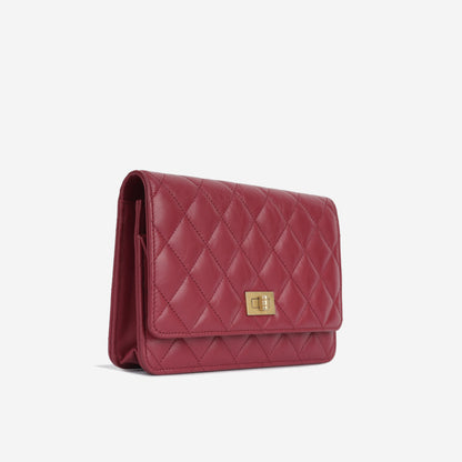 Chanel Re-Issue Wallet On Chain