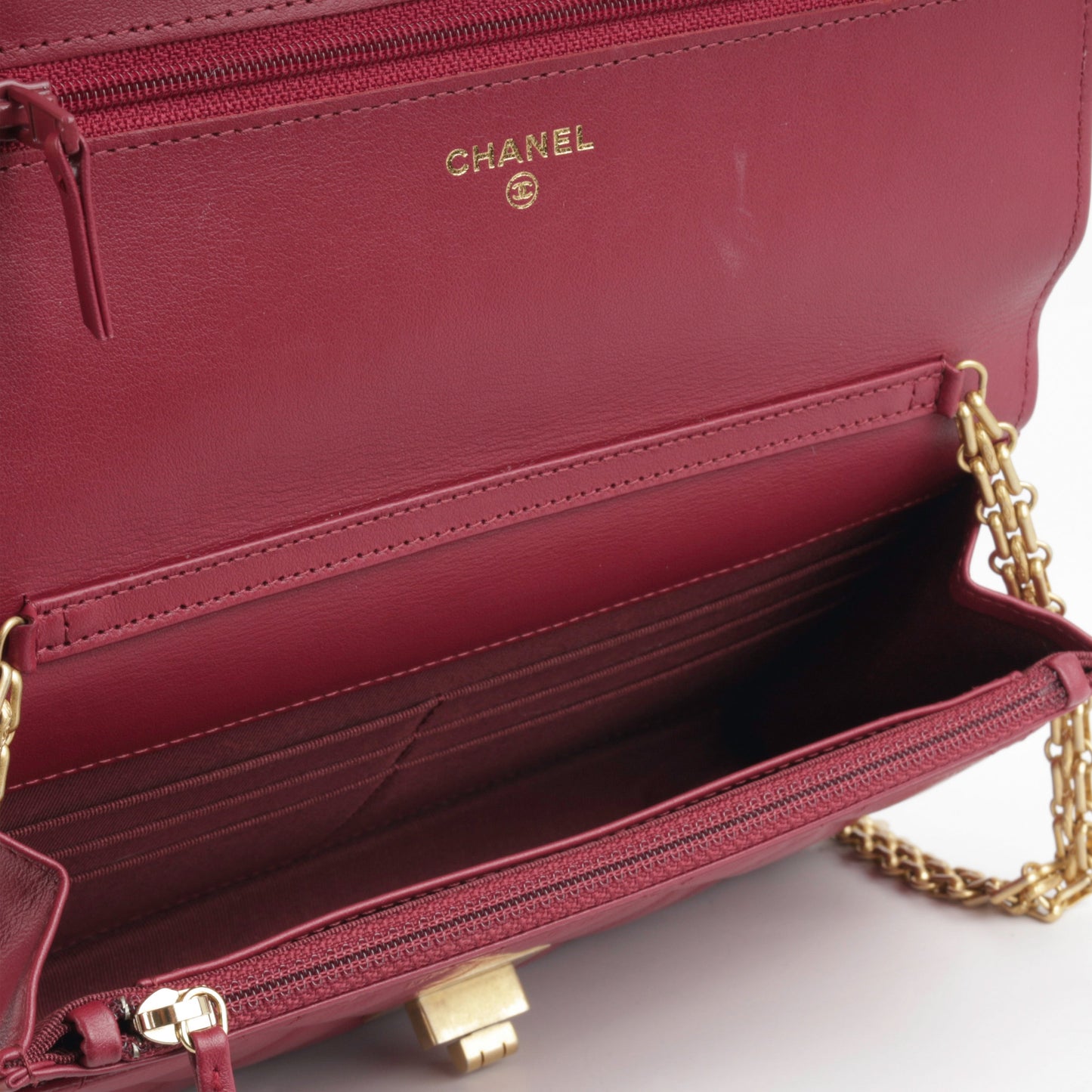 Chanel Re-Issue Wallet On Chain