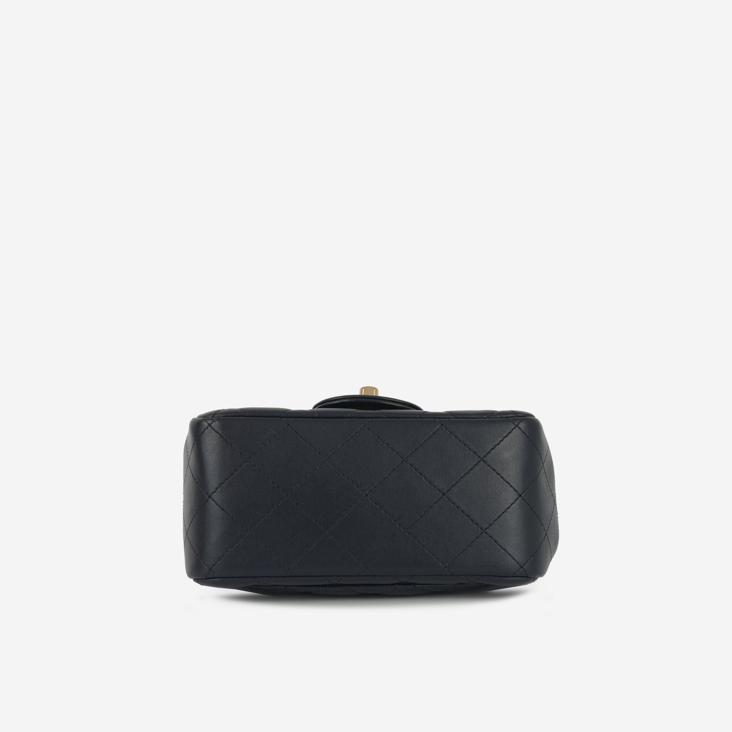 Chanel Classic Flap Lambskin Gold Shoulder Bag Style 132