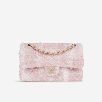 Chanel Classic Flap Lambskin Gold Shoulder Bag Style 117
