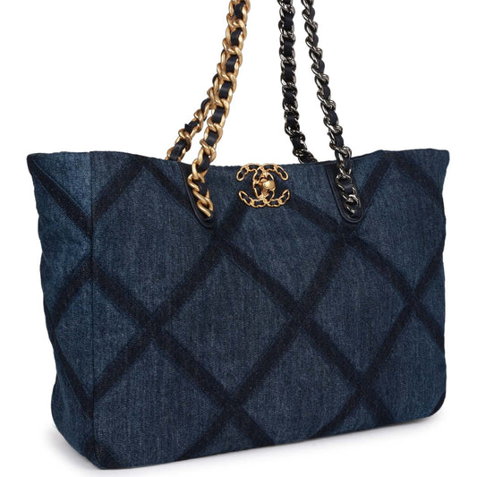 Chanel Leather Blue Shoulder Bag