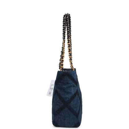 Chanel Leather Blue Shoulder Bag