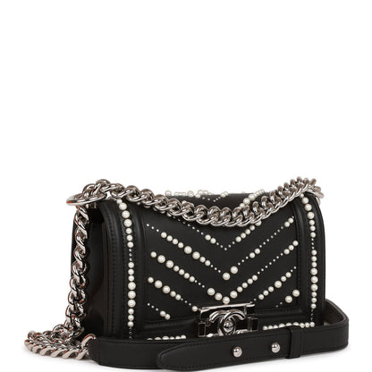 Chanel Small Boy Bag Black Calfskin And Pearl Silver Hardware