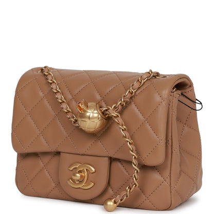 Chanel Lambskin Gold Shoulder Bag Style 3