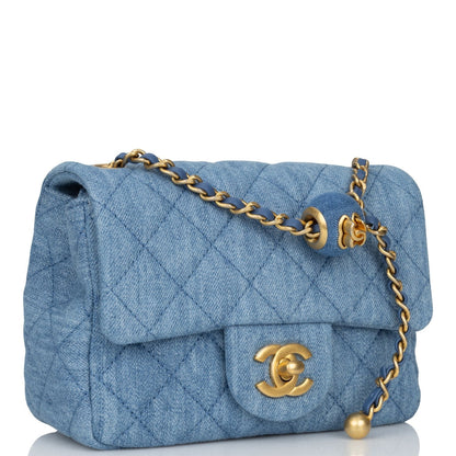 Chanel Luxury Leather Gold Shoulder Bag Style 2