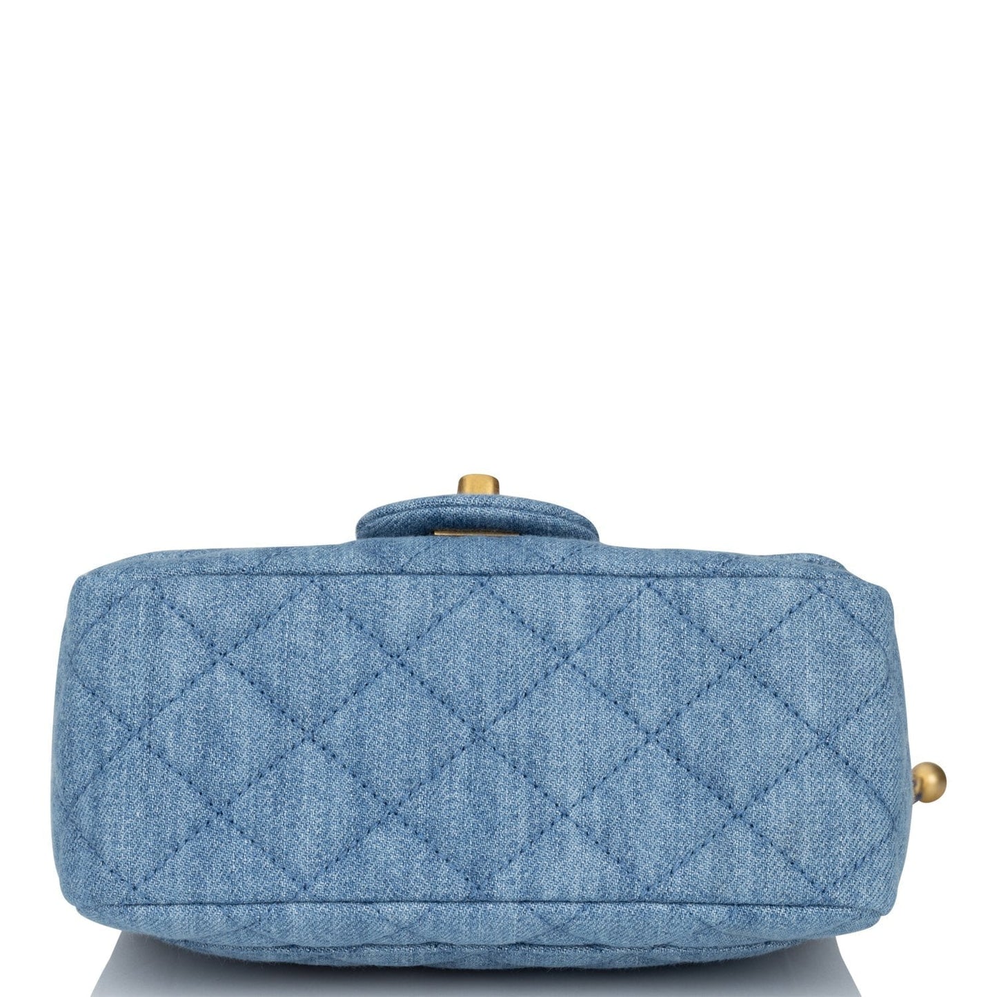 Chanel Luxury Leather Gold Shoulder Bag Style 2