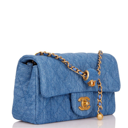 Chanel Luxury Leather Gold Shoulder Bag Gold