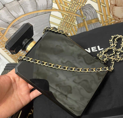 Chanel Luxury Leather Black Clutch Style 10