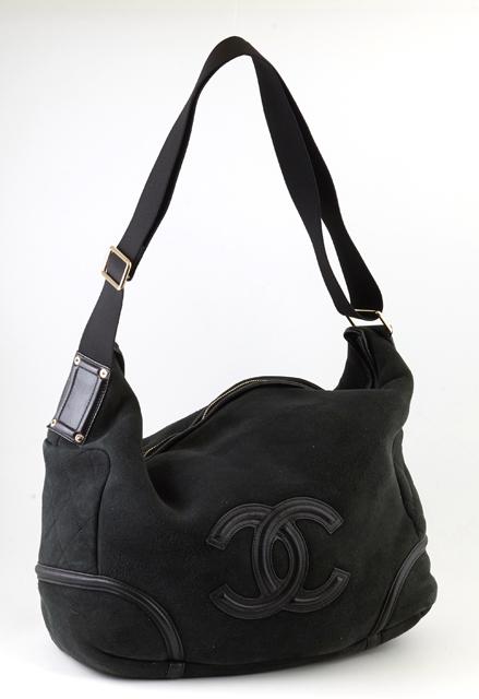 Chanel Black Luxury Shoulder Bag Style 3