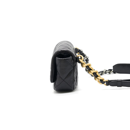 Chanel 19 Waist Handbag