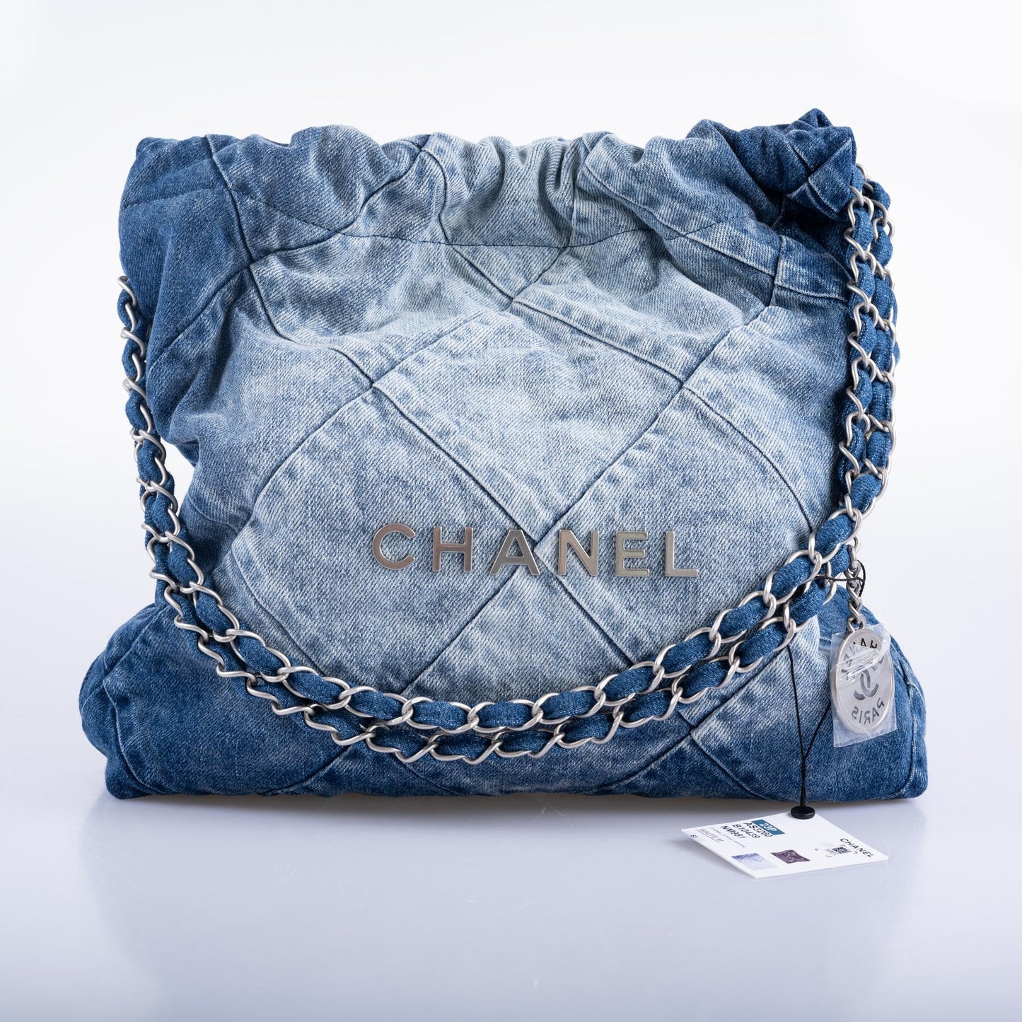 Chanel 22 Handbag