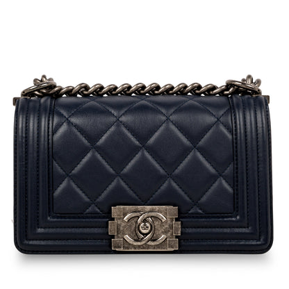 Chanel Boy Bag Lambskin Black Shoulder Bag Style 45