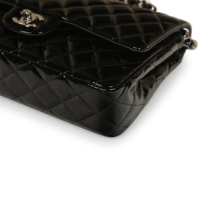 Chanel Classic Flap Bag - Medium - Patent Black