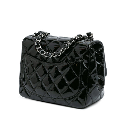 Chanel Gabrielle Patent Leather Black Shoulder Bag Style 15