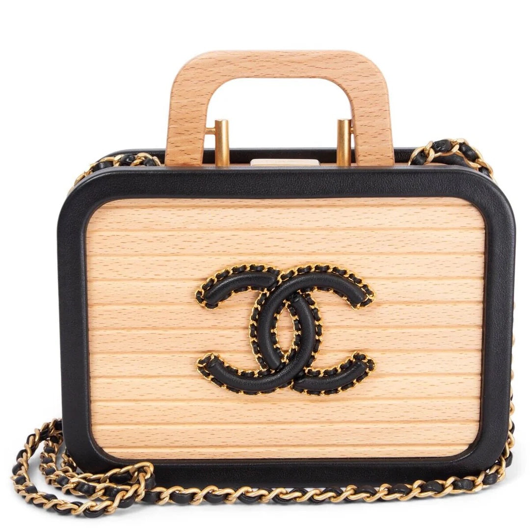Chanel Vanity Lambskin Shoulder Bag