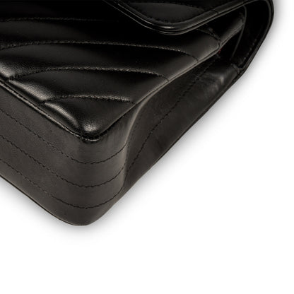 Chanel Classic Flap Bag - Medium - Chevron