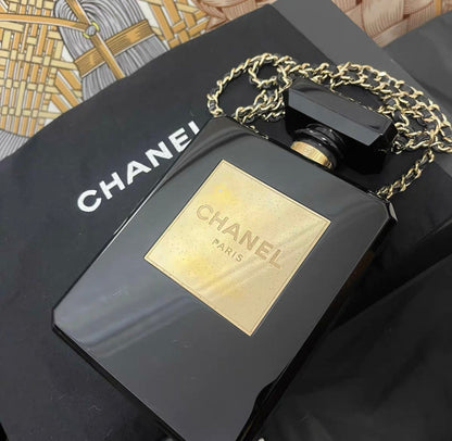 Chanel Luxury Leather Black Clutch Style 10