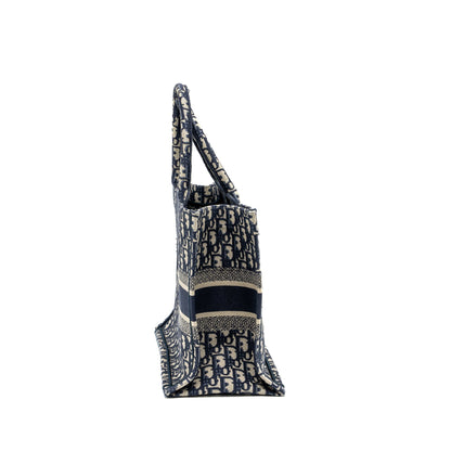 Medium Book Tote Blue Dior Oblique Embroidery