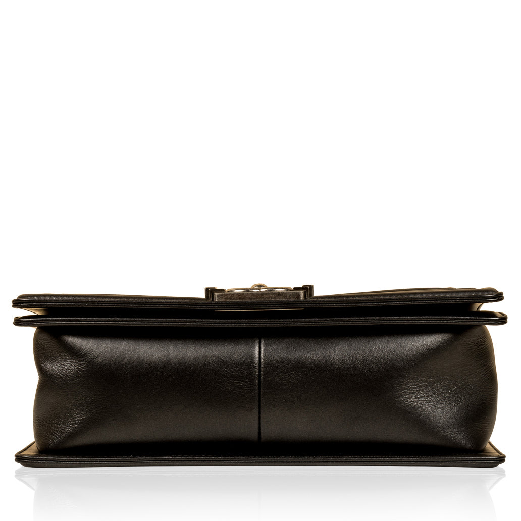 Chanel Boy Bag Lambskin Black Shoulder Bag Style 12