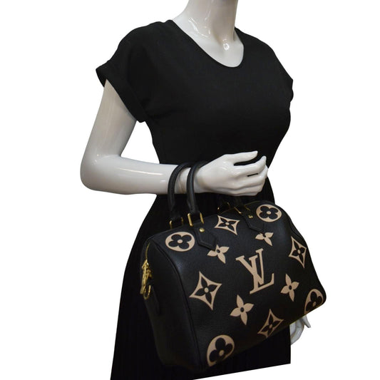 LOUIS VUITTON 25 Bandouliere Monogram Empreinte Leather Crossbody Bag Bicolor
