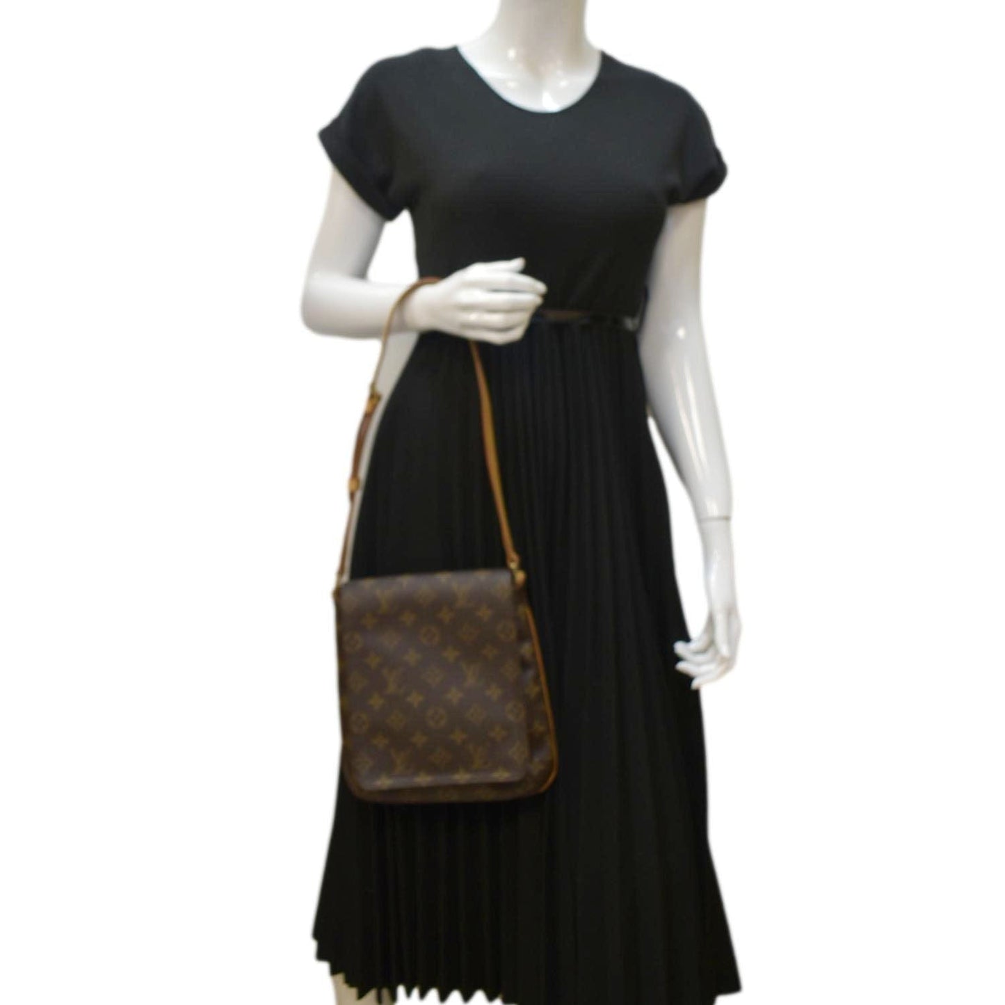 LOUIS VUITTON M tte Salsa Monogram Canvas Shoulder Bag Brown