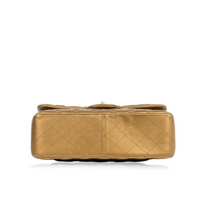 Chanel Classic Flap Lambskin Gold Shoulder Bag Style 21